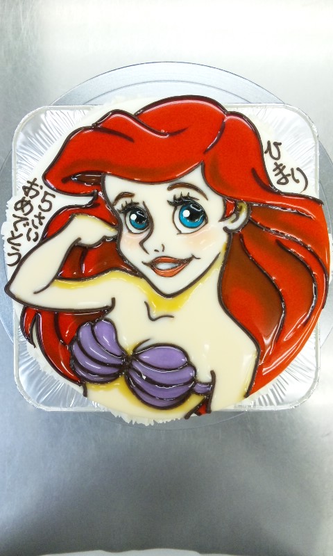 Little Mermaid より アリエル のイラストケーキ ケーキはキャンバス ここまで描ける