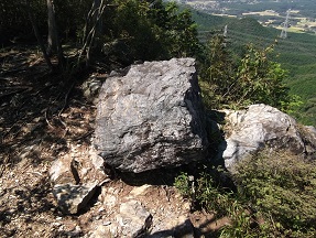 弁当岩