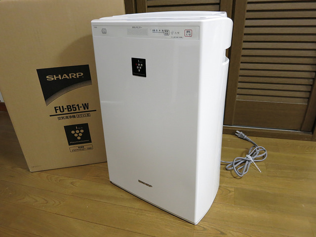 特価品コーナー☆ 未使用 SHARP FU-B51-W 空気清浄機 2013年 